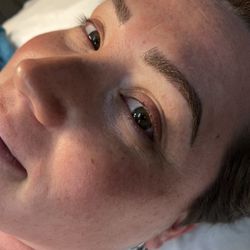 Natural look brows