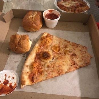 Sara's  - Pizza Near Me - New Bern, North Carolina