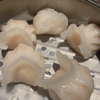 Peking Inn Restaurant - Shrimp har gow - Dim Sum Near Me - Camarillo, California