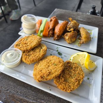 Georgia's Restaurant - Fried Green Tomatoes. Lemon pepper and spicy wings. - Soul Food Near Me - Long Beach, California Georgia's Restaurant - Fried Green Tomatoes. Lemon pepper and spicy wings. - Soul Food Near Me - Long Beach, California