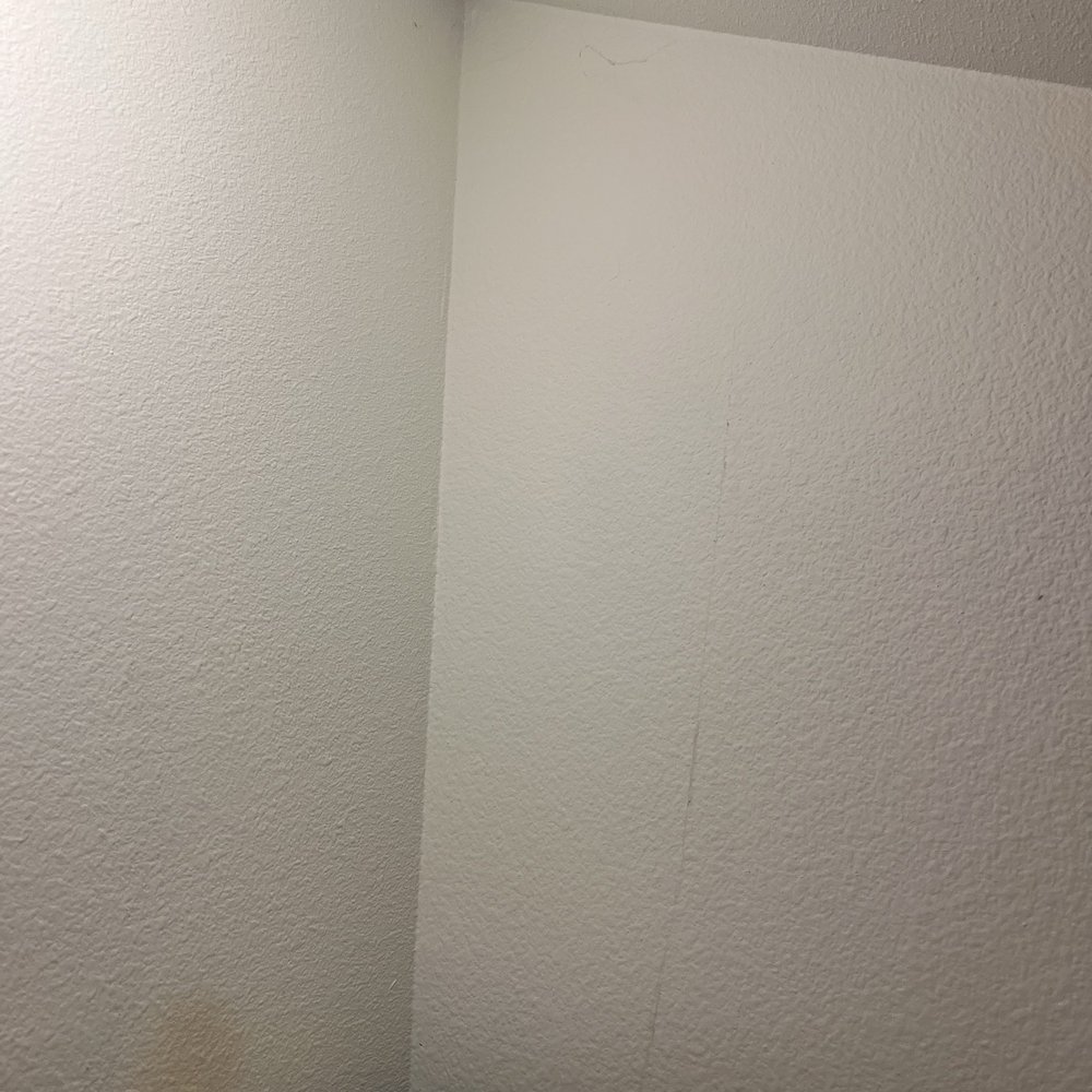 Everett Sparkle Cleaners - Spider webs everywhere. This is just one of the examples. - Home Cleaning Near Me