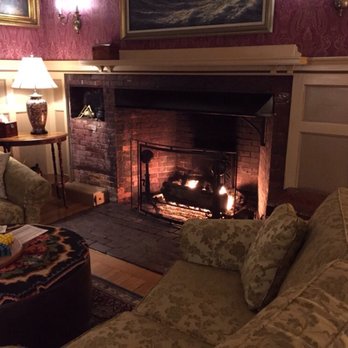 Kennebunkport Captains Collection - Bed & Breakfast Near Me - Kennebunkport, Maine Kennebunkport Captains Collection - Bed & Breakfast Near Me - Kennebunkport, Maine