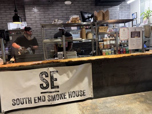South End Smokehouse by null