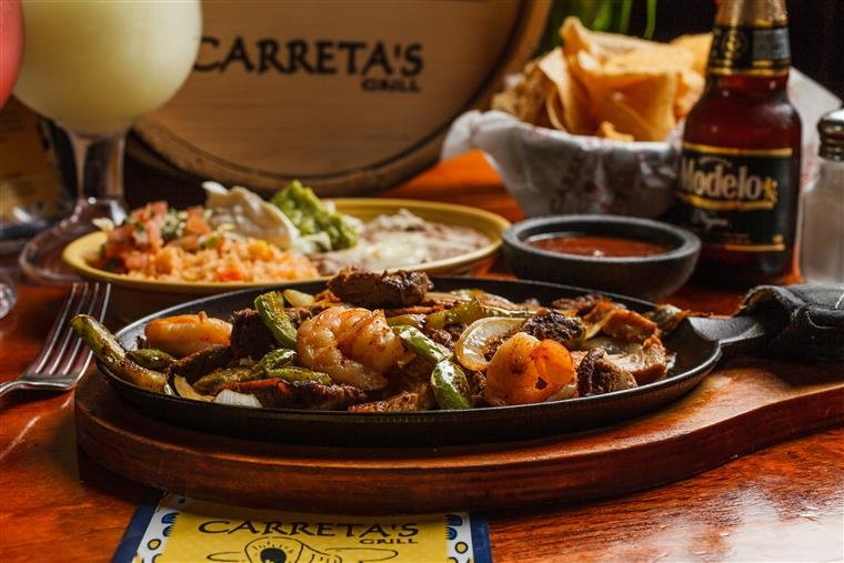 Carreta's Grill Logo