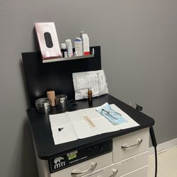 Aims Physicians & Surgeons - Sterile field and knowledgeable staff