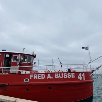 Chicago Fireboat Tours - Boat - Boat Charters Near Me - Chicago, Illinois