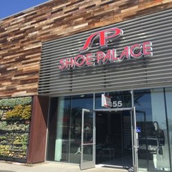 Shoe Palace