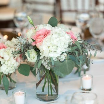 North Suburban Flower Company - Elle Rose Photo http://ellerosephoto.com/ - Florists Near Me - Des Plaines, Illinois North Suburban Flower Company - Elle Rose Photo http://ellerosephoto.com/ - Florists Near Me - Des Plaines, Illinois