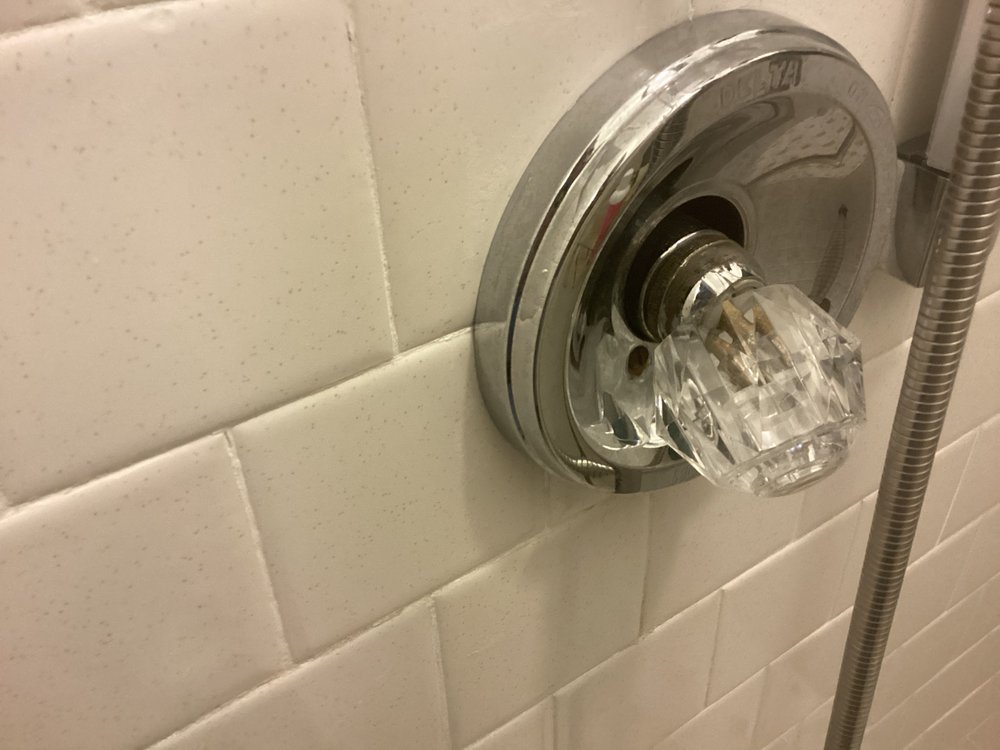 Slide of White Glove Plumbing