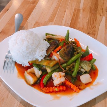 Pho Zabb - 114. Thai Spicy Seafood Dinner - Asian Fusion Near Me - Boston, Massachusetts