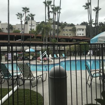 Kings Inn San Diego - Staying in a king size room right by the pool! - San Diego, CA