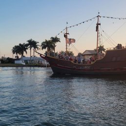 Pirate boat