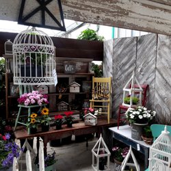 Amherst Greenhouse - Rustic garden decor.