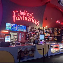 Funtasticks Family Fun Park - The front counter