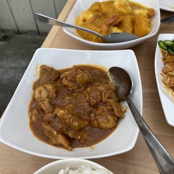 Burmese Kitchen - Chicken Curry Prawn and Pumpkin Coconut Rice - Burmese Near Me - San Francisco, California