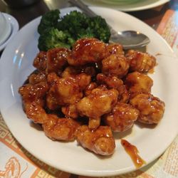 Szechuan Restaurant - General's chicken