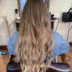 Studio 33 Salon & Spa - Blowout