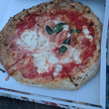 Gusta Pizza - Margherita - Italian Near Me - Florence, FI