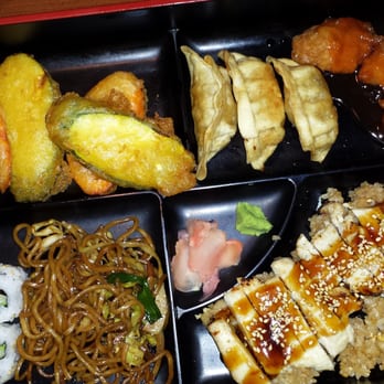 Sushi Lounge - The perfect supper for me. And only $9.95 ... delicious and a great sampler. - Sushi Bars Near Me - Tucson, Arizona