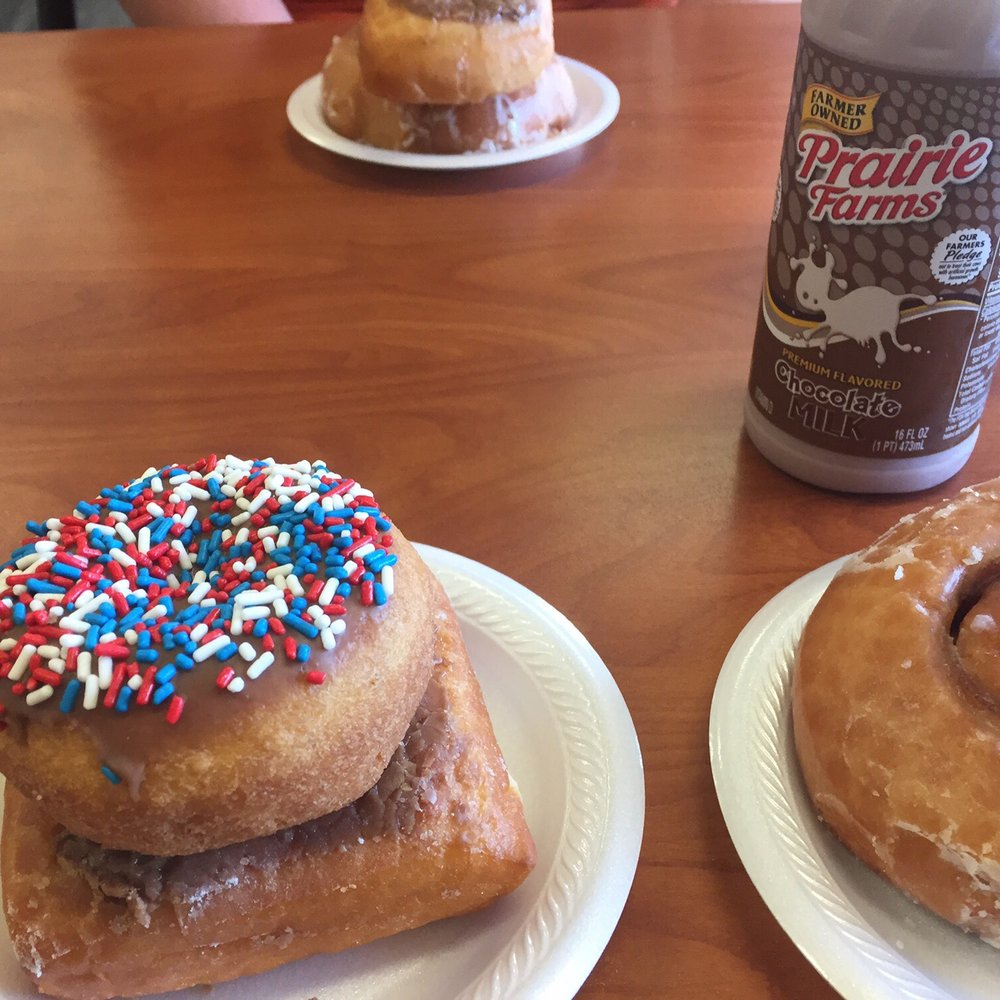 Square Donuts - Donuts - Donuts Near Me - Terre Haute, Indiana