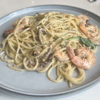 A Corner Cafe - Shrimp Pasta - Cafes Near Me - Markham, Ontario