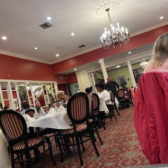 Dooky Chase's Restaurant - Dining area - Cajun/Creole Near Me - New Orleans, Louisiana Dooky Chase's Restaurant - Dining area - Cajun/Creole Near Me - New Orleans, Louisiana