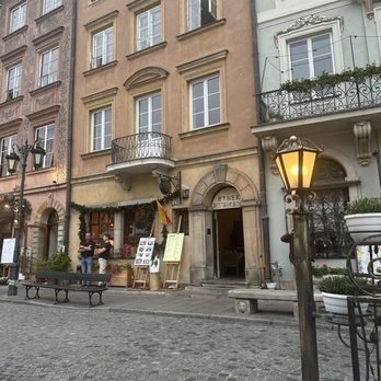 Cafe Rynek - Polish Near Me - Warsaw, MZ