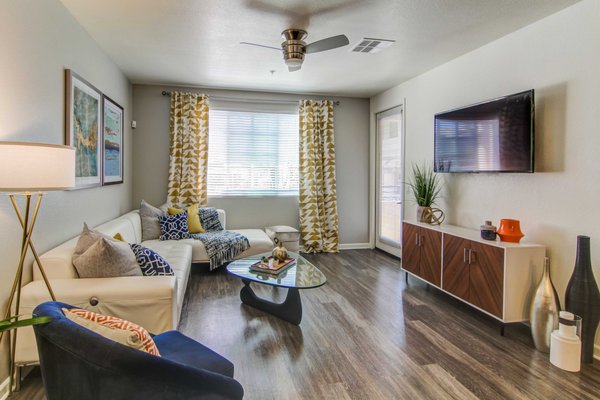 Aquatera Apartment Homes 132 Photos 124 Reviews Apartments 5777 Mission Center Rd San Diego Ca United States Phone Number