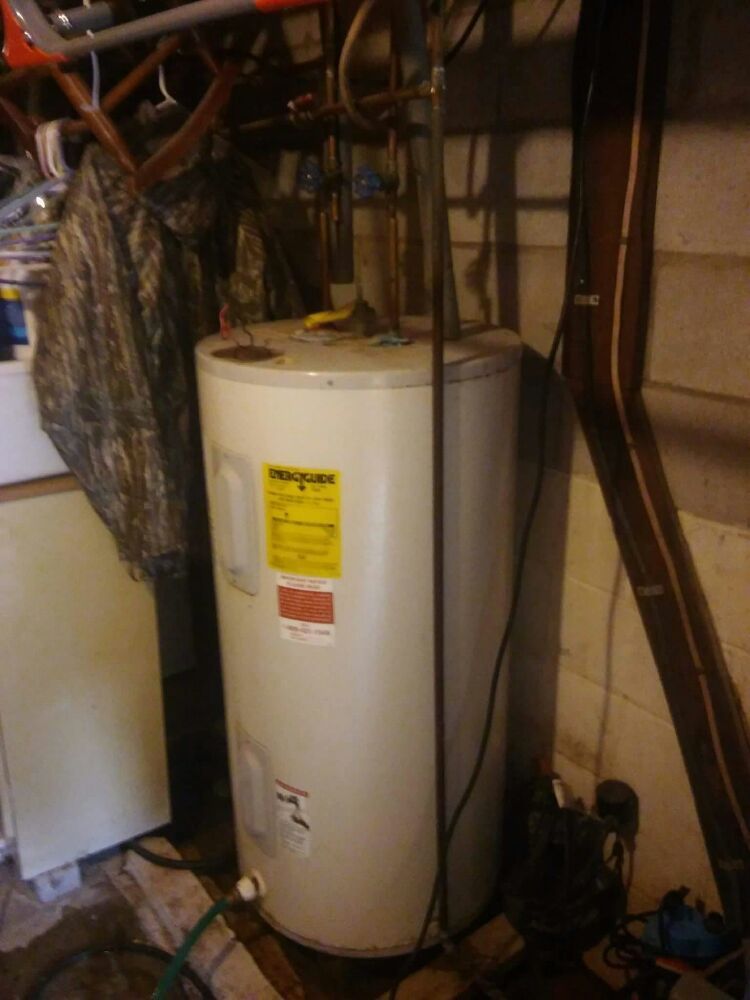 Slide of DK & C DeLuca