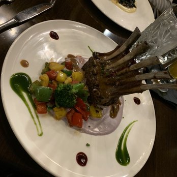 The Conche - Rack of lamb - Cocktail Bars Near Me - Leesburg, Virginia