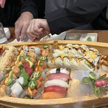 Koi Sushi - Japanese Near Me - Chicago, Illinois Koi Sushi - Japanese Near Me - Chicago, Illinois