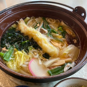 Rinka - Nabeyaki udon close up - Japanese Near Me - Honolulu, Hawaii Rinka - Nabeyaki udon close up - Japanese Near Me - Honolulu, Hawaii