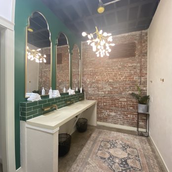 Chic MD The Skin Bar - Skin Care Near Me - Greenville, South Carolina