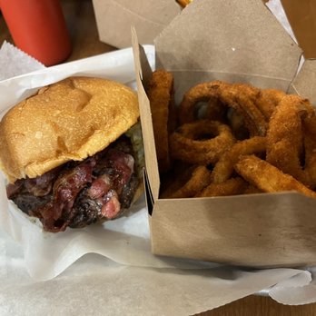 Holy Burger - Bacon-100% beef chuck patty Burger 2Lb raw meat box ONION RINGS - Burgers Near Me - New York, New York