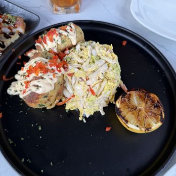 Tiburon Coastal Cuisine - Crab cakes - Seafood Near Me - Fishers, Indiana