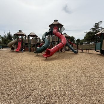 Whitney Community Park - Parks Near Me - Rocklin, California Whitney Community Park - Parks Near Me - Rocklin, California