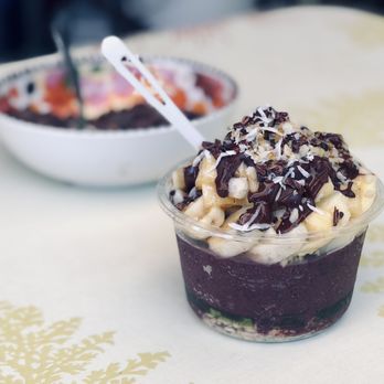 Mahiai Made - Açaí Bowl - amazing! - Chocolatiers & Shops Near Me - Hilo, Hawaii