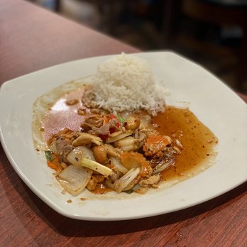 Lanna Thai Restaurant - Thai Near Me - Lenexa, Kansas Lanna Thai Restaurant - Thai Near Me - Lenexa, Kansas