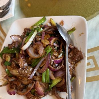 Wentworth Seafood House - Stir-fried Beef w/ Ginger Onion - Bubble Tea Near Me - Chicago, Illinois Wentworth Seafood House - Stir-fried Beef w/ Ginger Onion - Bubble Tea Near Me - Chicago, Illinois