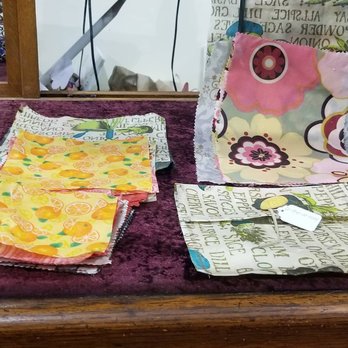 Upcycle Dubuque - Bee's Wax Food Wrap - Arts & Crafts Near Me - Dubuque, Iowa Upcycle Dubuque - Bee's Wax Food Wrap - Arts & Crafts Near Me - Dubuque, Iowa