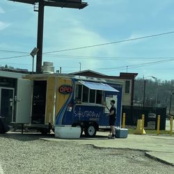 Southpaw Eatz - Southpaw Eatz food truck