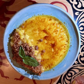 DanDan - Mango crème brûlée - Asian Fusion Near Me - Milwaukee, Wisconsin DanDan - Mango crème brûlée - Asian Fusion Near Me - Milwaukee, Wisconsin