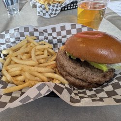 Thirsty Camel - "TC Cheeseburger" - despite the name- no regular burger and I didn't want the American cheese