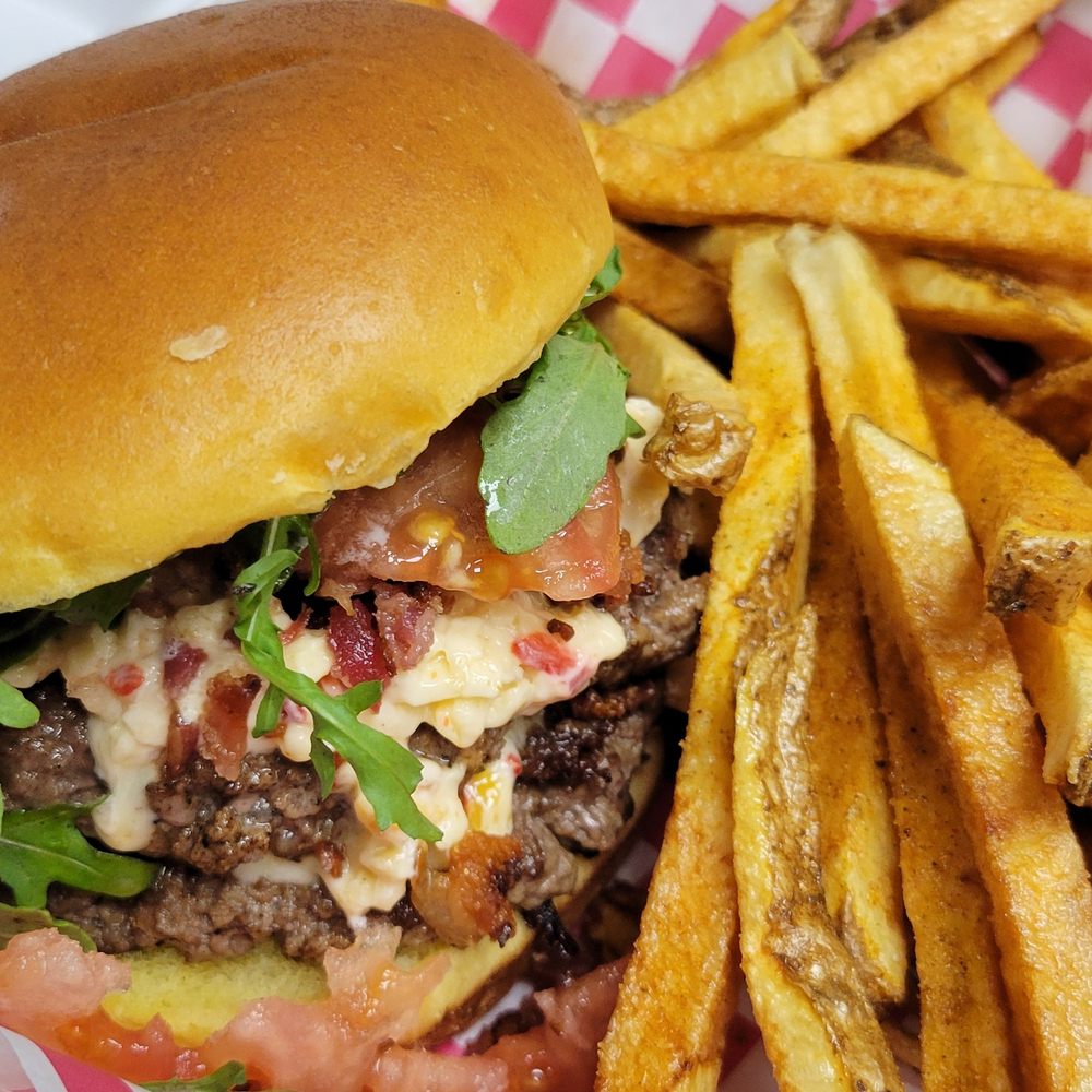 Food from Arden's Burger & Grill - Central