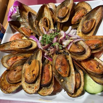 Playa Mia Restaurant - Mussels - Seafood Near Me - Kent, Washington