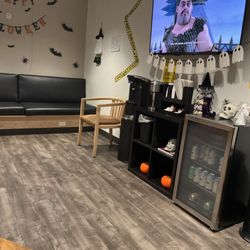 Keystone Industrial Medicine - Waiting room with complimentary coffee