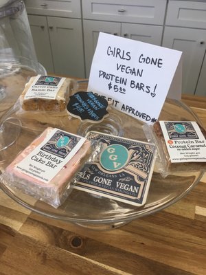 Birds Nest Cafe by null