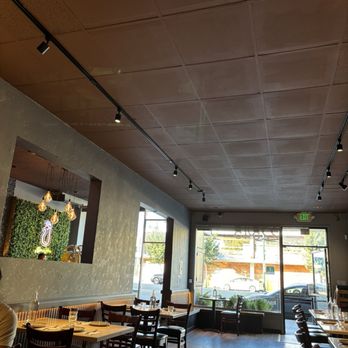 Khao Hom - Interior - Thai Near Me - Hayward, California Khao Hom - Interior - Thai Near Me - Hayward, California