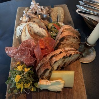 Melrose On Adelaide - Charcuterie board - Cocktail Bars Near Me - Toronto, Ontario