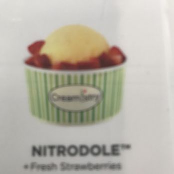 Creamistry - Nitrodole with fresh strawberries - Desserts Near Me - Houston, Texas Creamistry - Nitrodole with fresh strawberries - Desserts Near Me - Houston, Texas